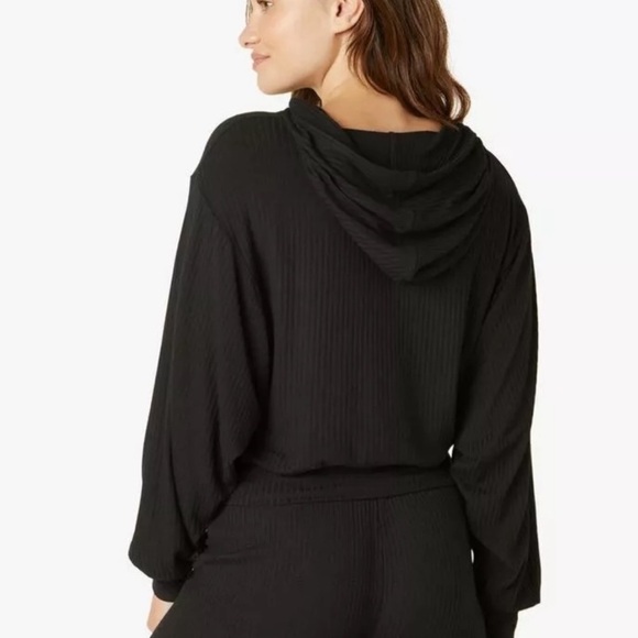 Beyond Yoga So Chic Cropped Hoodie Sz M - Black - Picture 2 of 3